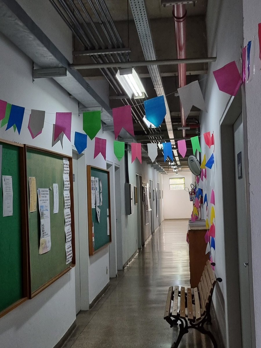 Reiganplat's tweet image. Quero contribuir nessa

Um pouco da USP  pra quem não é da USP