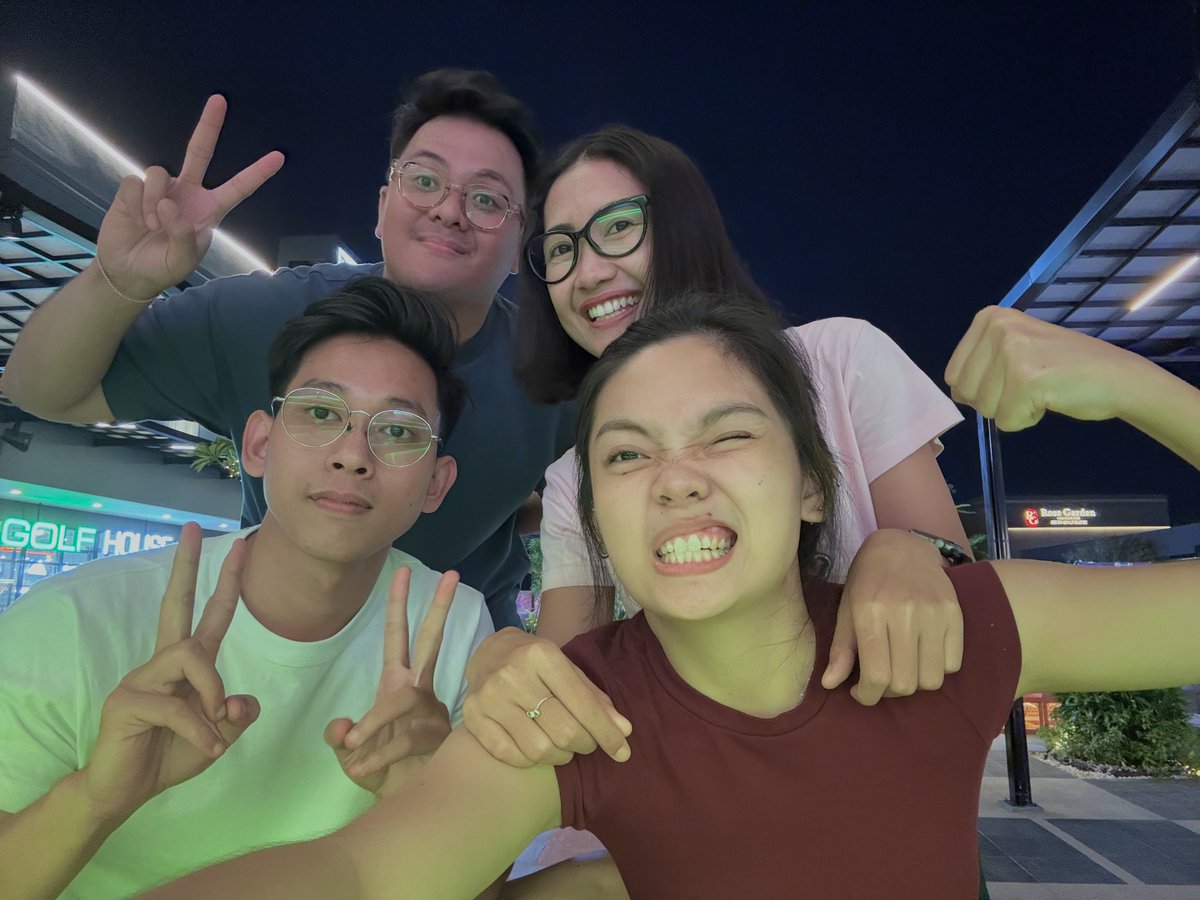 pvtriyani's tweet photo. Nyore ke malem 🌅🌙😋😮‍💨 https://t.co/kW0wYjhLAc