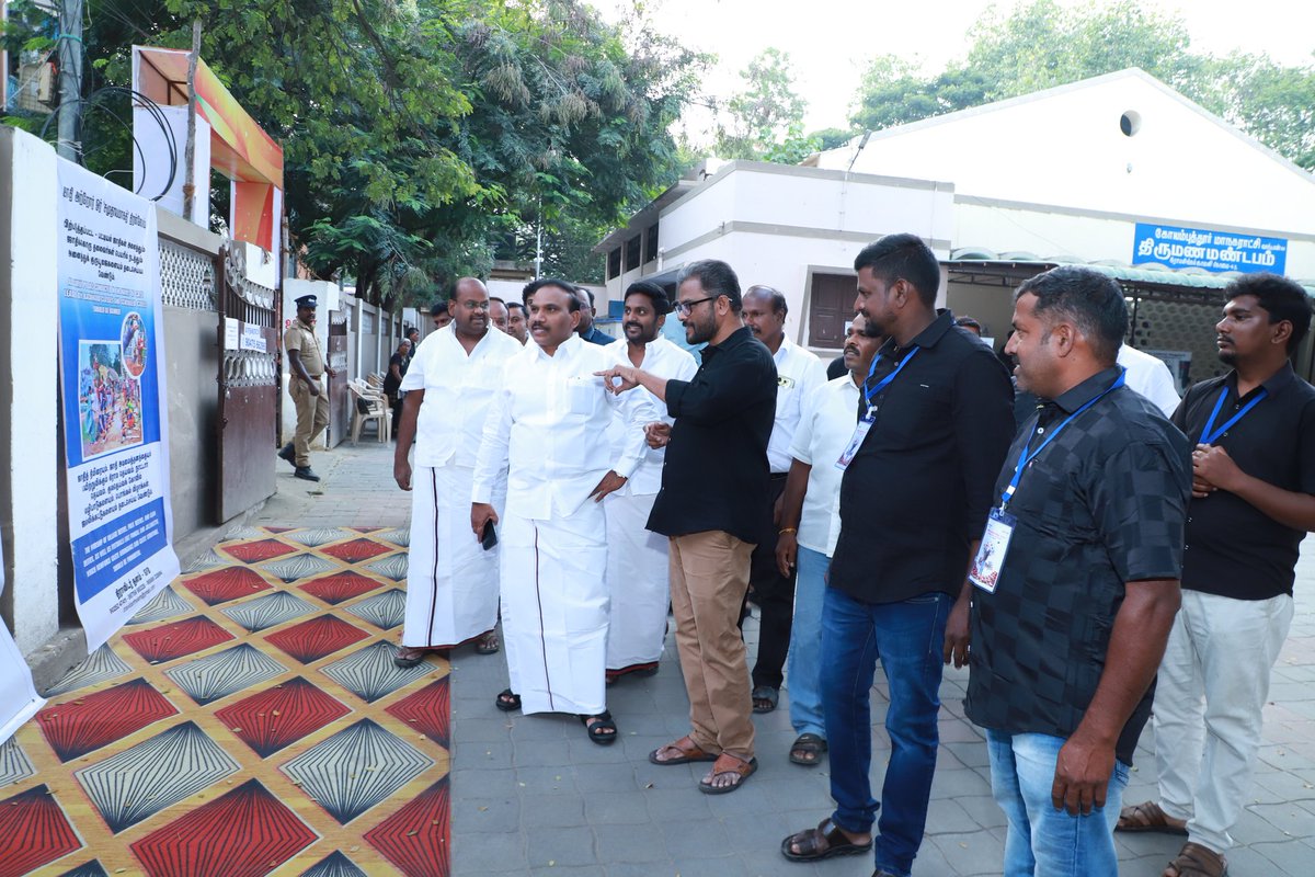 SFDravidians's tweet image. Honorable Dravidian Munnetra Kazhaga Deputy General Secretary and Member of Parliament A. Raja delivered a speech releasing the &quot;Dravidian Life book&quot;

#DravidianLifestyle_2025 #SFD #PeriyarScreen #DravidarThalam #Kaattaaru