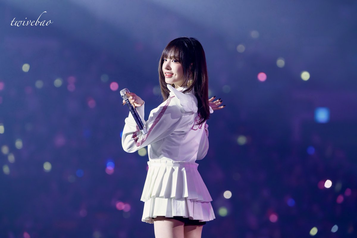 ivebao's tweet photo. 🐈‍⬛🪽💕

20251102
IVE WORLD TOUR<SHOW WHAT I AM>
DAY 3

#IVE #아이브 #LIZ #리즈 
#SHOW_WHAT_I_AM https://t.co/2Dxhq19CCF