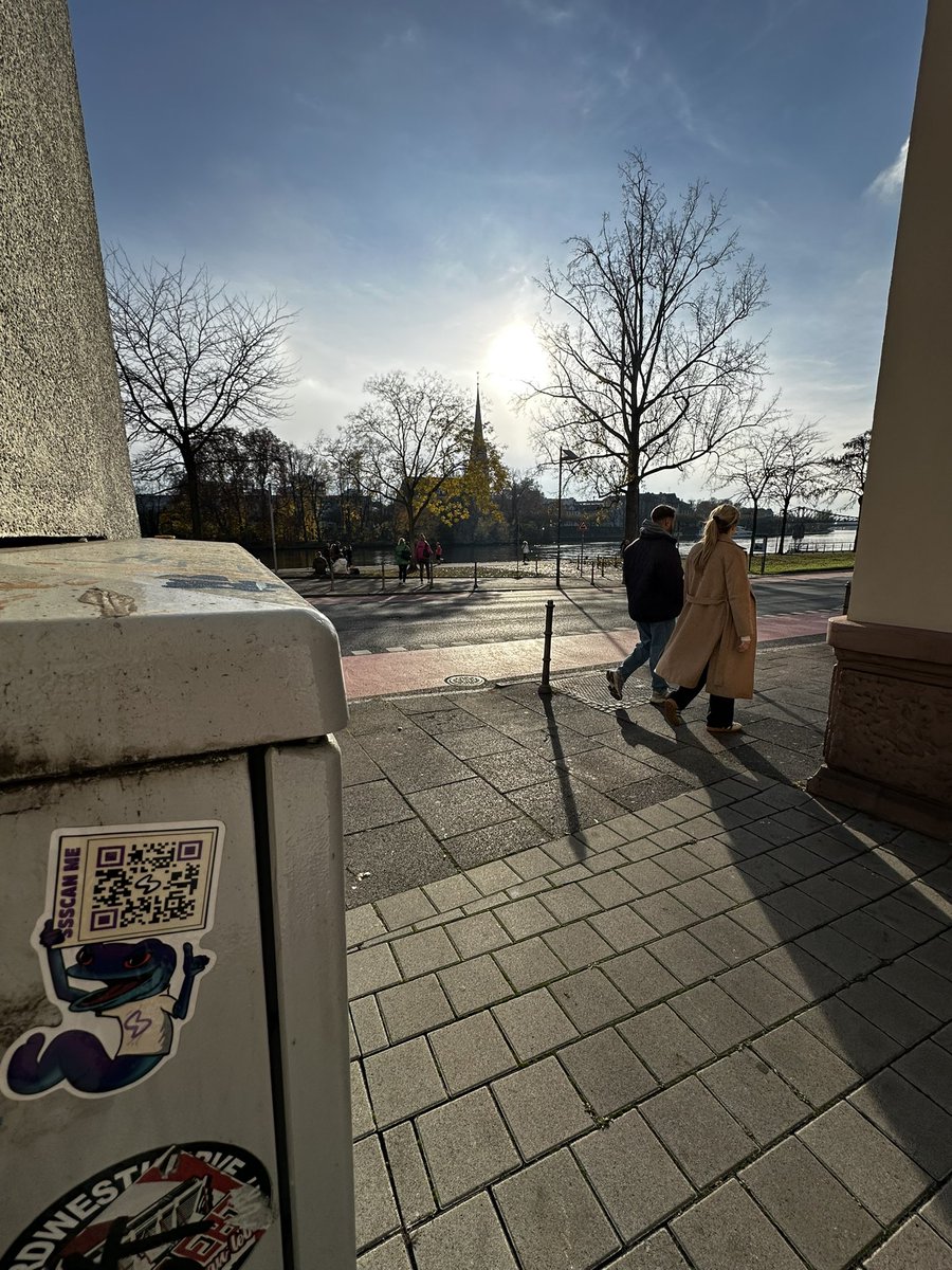 Beautiful Day in Germany 

Enjoy your sssunday 🐍 #SNEK