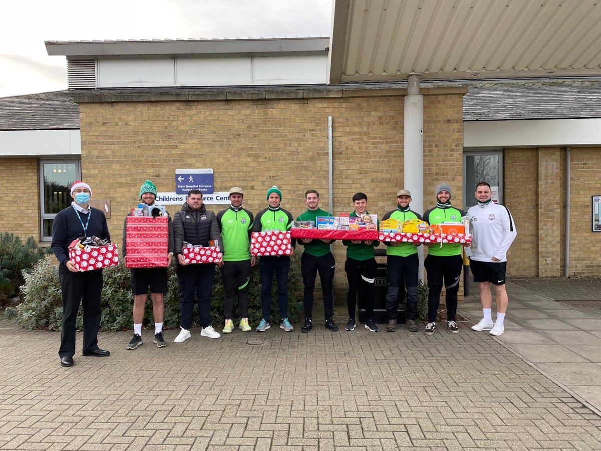 CorinthianFC's tweet photo. *Christmas Gift Appeal* 🎅 

Your kindness and generosity over the past 4 years has been truly incredible, and we’d love your support once more! 💚

💚🤍 https://t.co/72aTDvGVoD
