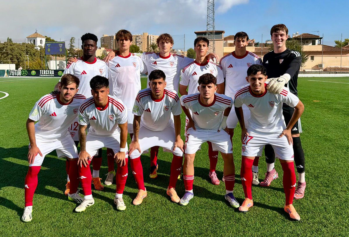 CanteraSFC's tweet photo. FINAL | Tres puntos de oro para el segundo filial, que se reencuentra con la victoria:

@UD_Tomares 1-3 #SevillaFCC

⚽️ Leo, Alexis Ciria y Javi Bernal

#CanteraSevillaFC https://t.co/Pqq8PzsFu3