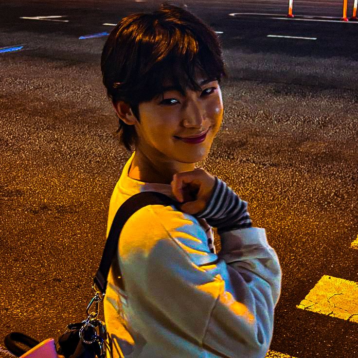 paradeissos's tweet photo. ㅤㅤㅤㅤ

——— 𝙖𝙥𝙥𝙧𝙤𝙖𝙘𝙝𝙞𝙣𝙜 𝙘𝙖𝙣𝙖𝙙𝙖

getting lost in Vancouver's night breeze. peaceful streets, glowing skyline, and a little more magical

📍 Vancouver, BC
ㅤㅤㅤㅤ
ㅤㅤㅤㅤ https://t.co/msmBgt5uN9