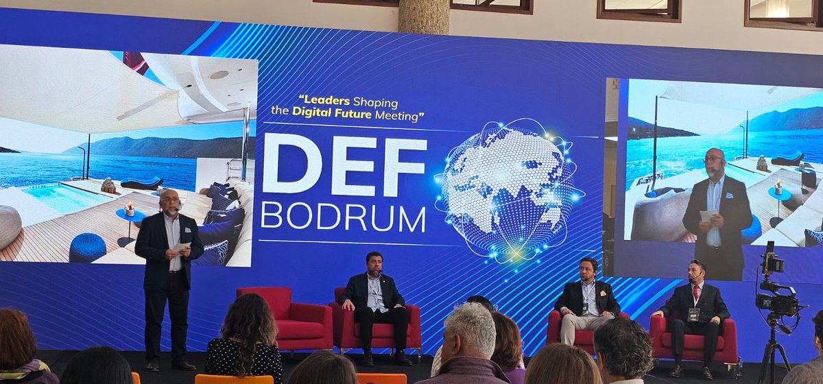 İMEAK Deniz Ticaret Odası Bodrum Şube Başkanımız Orhan DİNÇ Digital Economy Forum'una katılım sağlayarak Panelde Mavi Ekonomi başlığı altında Deniz Ticareti ve Deniz Turizmi hakkında bilgi verdi.