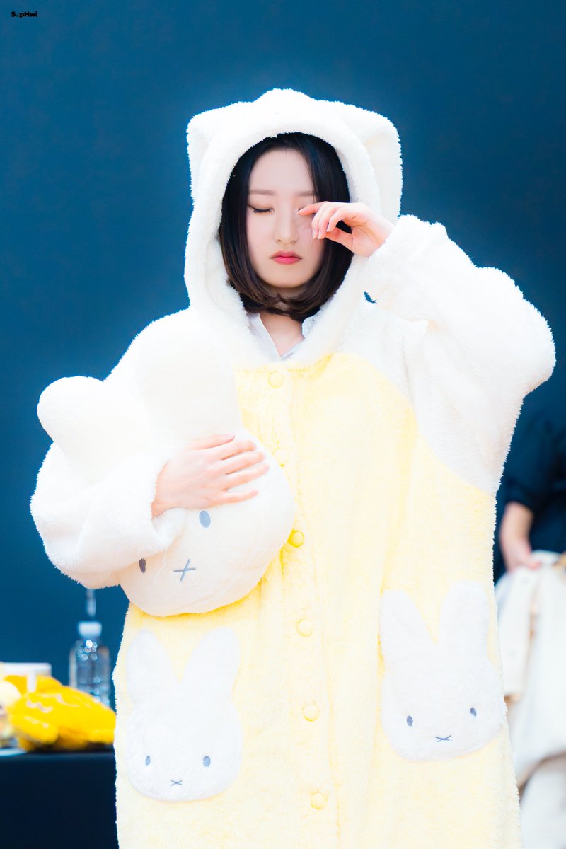 SupHwi_love's tweet image. 251116 에버라인 팬싸

#휘서 #HWISEO #하이키 #H1KEY