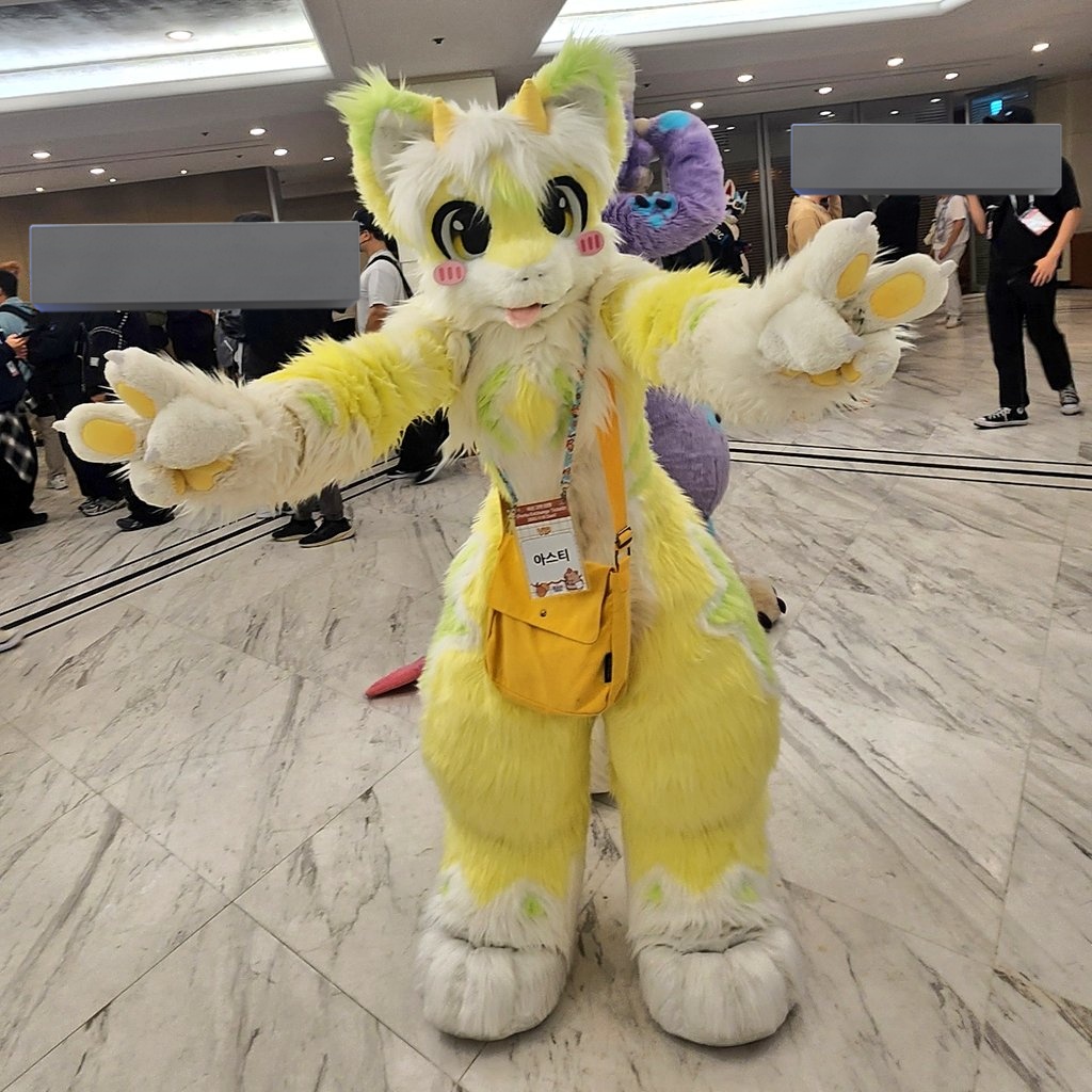 레몬과 라임색을 가지고 계신 '아스티'님!