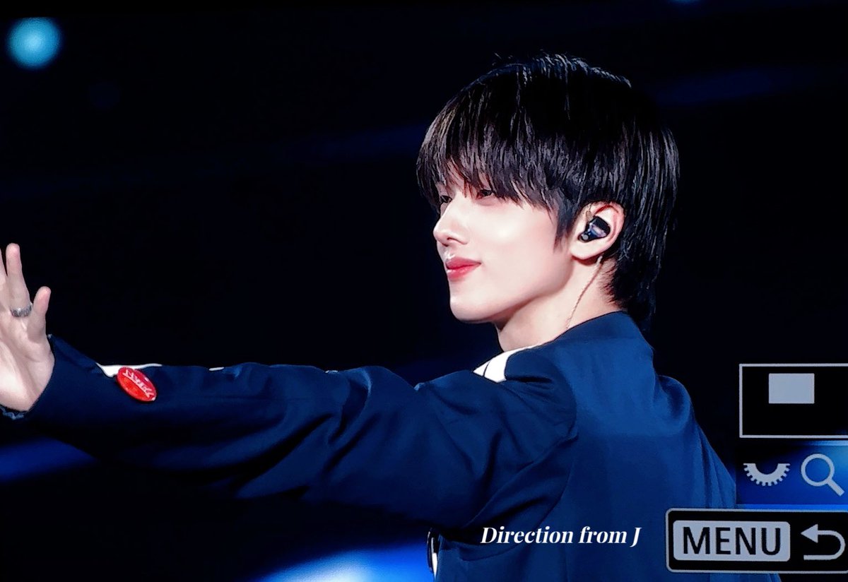 𝐃𝐢𝐫𝐞𝐜𝐭𝐢𝐨𝐧 𝐟𝐫𝐨𝐦 𝐉 tweet media