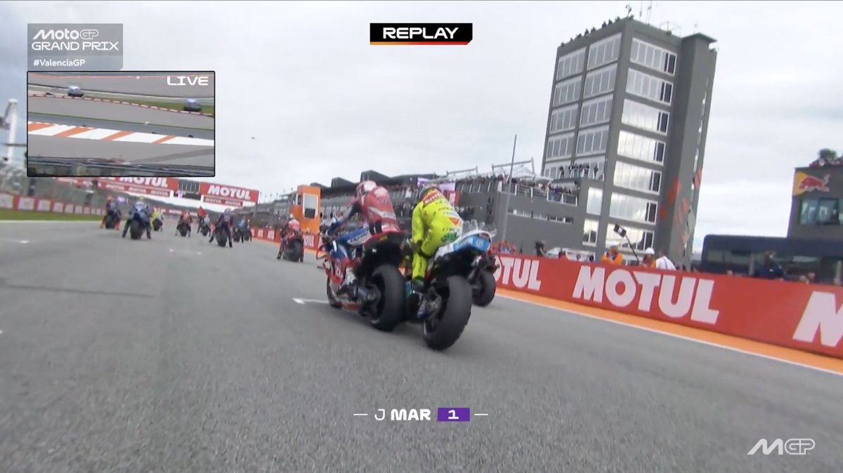 Simon Patterson tweet media