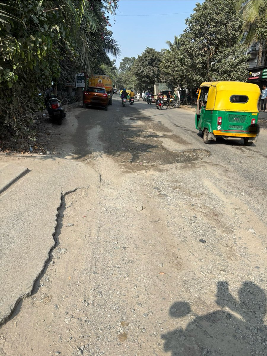 mahesh_isin's tweet photo. @GBA_office This is the state as of today, of #silvercountyroad.
@GBA_office please either fix this or remove the publicity post https://t.co/H0mqjXbyZi