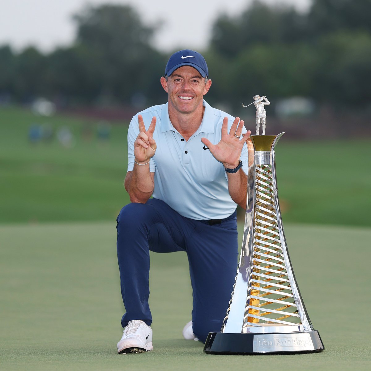 DPWorldTour's tweet image. A SEVENTH Race to Dubai for Rory 🏆🏆🏆🏆🏆🏆🏆 

#DPWTC | #RolexSeries