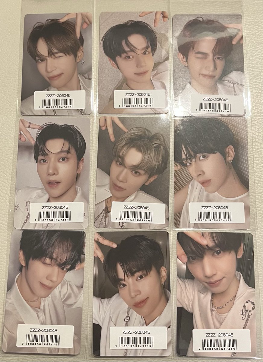 may_beans_'s tweet photo. 白衣装、ソニミュもタワレコも被りなしで来てくれた！✨
ハオビン以外はお譲りに出そうかな？と思ってるので、FFさん(とそのお友達くらいまで)でお求めの方がいれば声かけてください😊 https://t.co/glysjZibAB