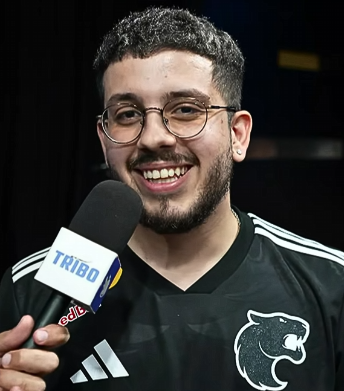 Ozzny_CS2's tweet photo. KSCERATO: "FalleN said he won the Major when he was 26 year old... I'm 26, so do the math bro" 🇧🇷‼️ https://t.co/WOvcfw5lJI