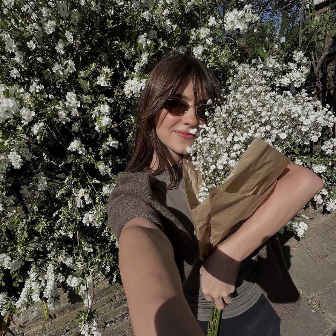doucesfIeurs's tweet photo. 🌷About me :

♡ Daisy, 22
♡ Bisexual 
♡ Looking for rp in dm
♡ TW : hard and taboo kinks 
♡ FR/EN
♡ Minors DNI !!

🌼 please be nice, and don’t be shy, feel free to DM me 🌼 https://t.co/psw1H8IuGu