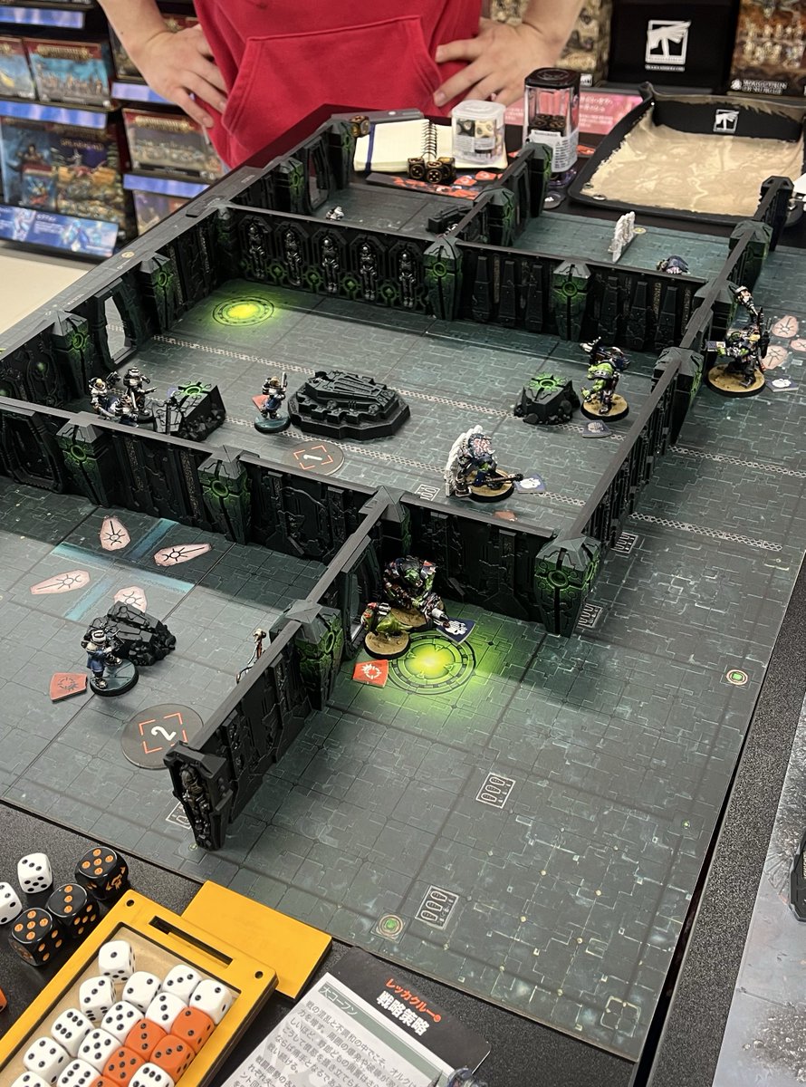 bon2msg's tweet image. 今日のキルチームは墳墓惑星でvsインペリアルネイビー💪自走爆弾や観測機が渋い仕事してくるチームですね！
スクィッグのワープ装置→突撃→ドカーン💥はイマイチ不発😞
次こそ芸術的な自爆💣をするためにも墳墓惑星はまたプレイしたいですね〜

#キルチーム