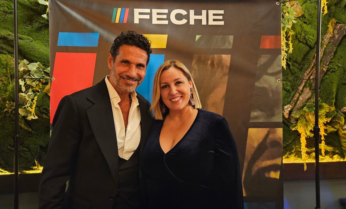 Vox_Hellin_Of's tweet photo. #FECHE
🎬 Gala de inauguración del Festival Internacional de Cine de Hellín celebrado anoche en el Restaurante M-Lía, con la asistencia de nuestra Portavoz @HellinRaquel
🏆 "Premio Especial" al actor, modelo y torero retirado, Óscar Higares.
1/2 https://t.co/ijNCsLJ3qA