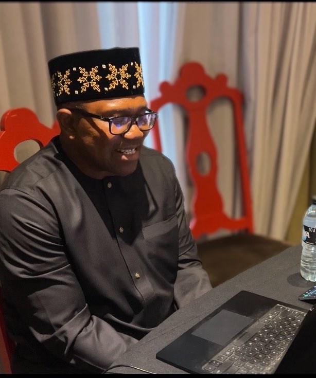 TheSerahIbrahim's tweet image. This continuous belief and interest in the youths is quite outstanding.
Peter Obi spoke in Spain by 11am, by 2:30pm he was speaking via zoom at this event and by 5pm he was already travelling out of Spain to continue his daily discussions about creating a new Nigeria.
The love…