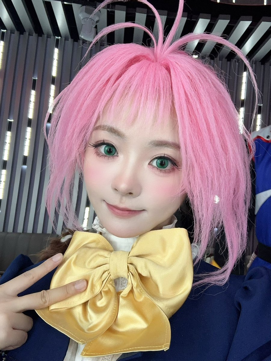 穸Sarah tweet media