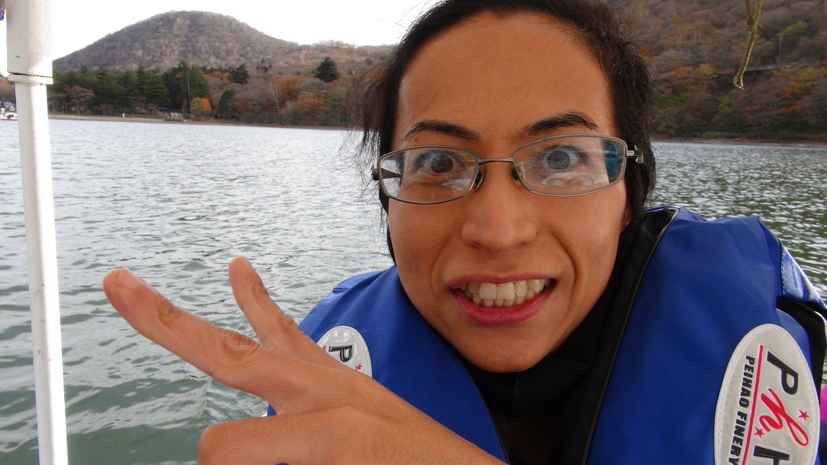 KisaMake's tweet image. モーターボートレンタル出来なかったので足こぎーや！大沼の上で運動やー！
I couldn't rental a motor boat, so I went full pedal mode! It's exercising time on the lake!