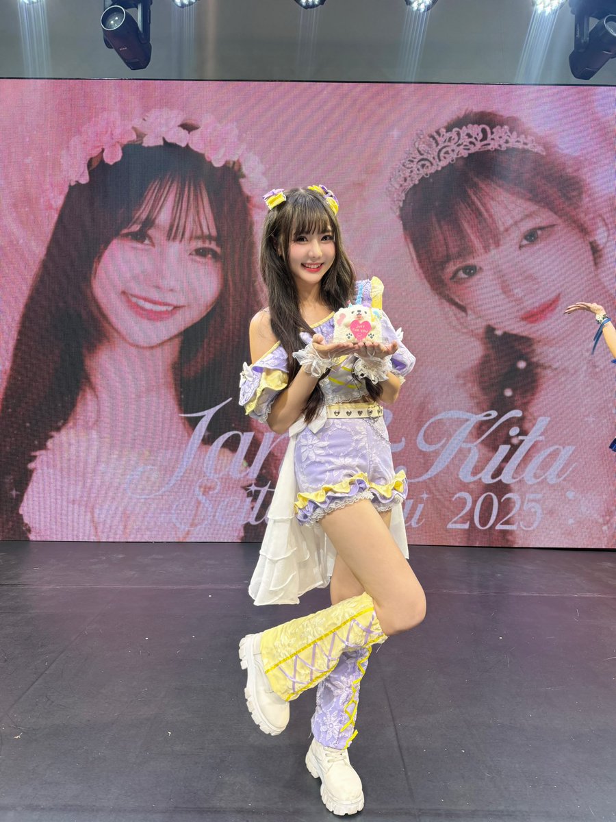 jane_fuyubi's tweet image. ทุกคนน่ารักมาก ขอบคุณงามๆเลยน้าา เจนอีสแฮปปี้ ~~~ 🎂🩵 วันเกิดที่แสนพิเศษของป๋ม

#janefuyubi #fuyubi #fuyunohanabi #ふゆび