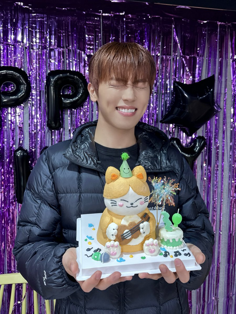 온앤오프 (ONF) OFFICIAL tweet media