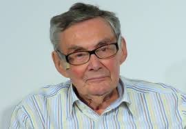 Nie bądźcie obojętni, jeżeli widzicie kłamstwa historyczne. Nie bądźcie obojętni, kiedy widzicie, że przeszłość jest naciągana do aktualnych potrzeb polityki. 

Marian Turski