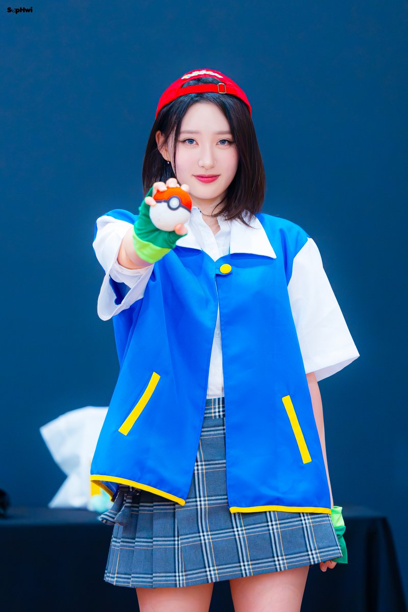 SupHwi_love's tweet image. 251116 에버라인 팬싸

#휘서 #HWISEO #하이키 #H1KEY