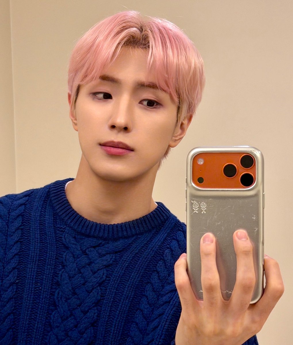 뇽 tweet media