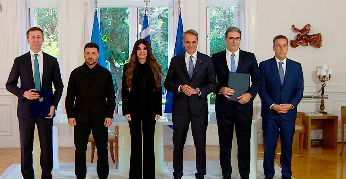 ΤΕΡΑΣΤΙΑΣ ΣΗΜΑΣΙΑΣ ΣΥΜΦΩΝΙΑ!!!
Έχει πάνω από 4 χρόνια που φωνάζουμε για την ΑΟΖ με Κύπρο και τον Eastmed και λέμε οτι οι πλανήτες είναι ευθυγραμμισμένοι.
ΤΕΡΑΣΤΙΑΣ ΣΗΜΑΣΙΑΣ ΣΥΜΦΩΝΙΑ!!!