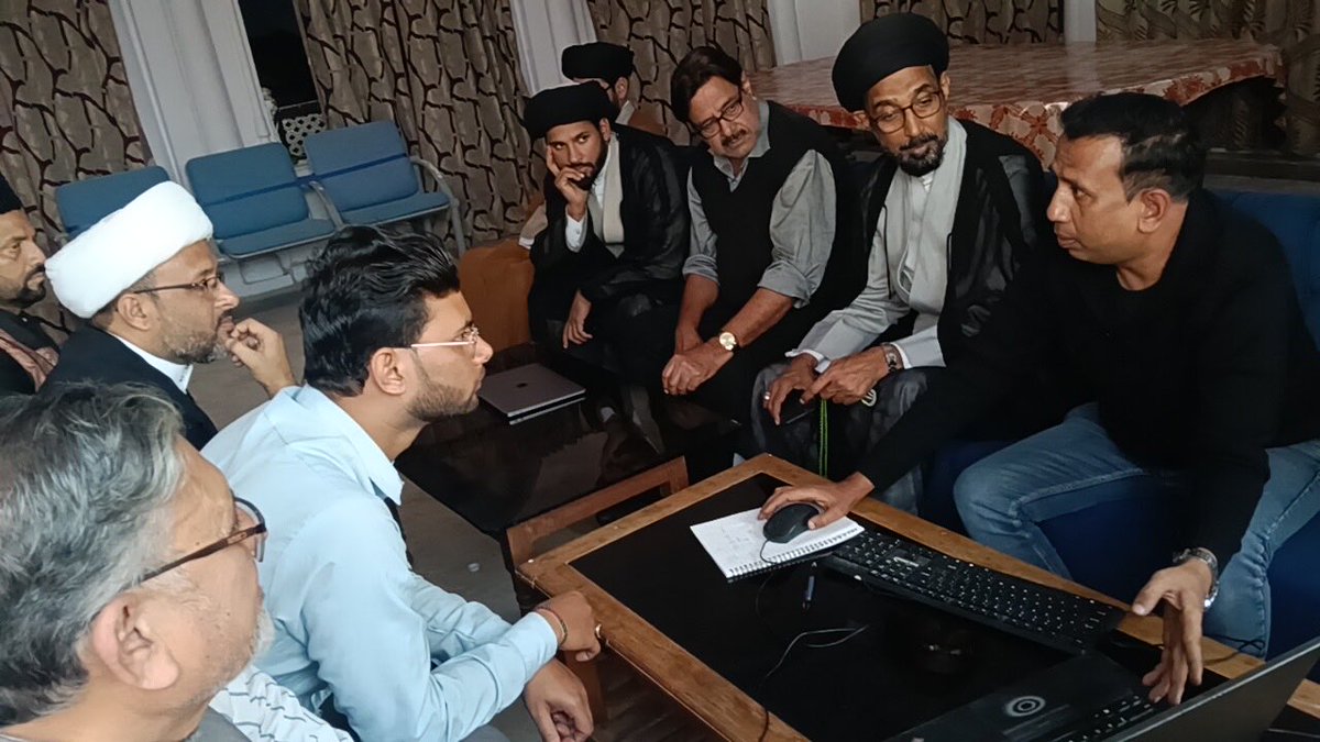 Today, under the chairmanship of Maulana Syed Saif Abbas, President of the Shia Chand Committee, a camp for Waqf registration on the Umeed Portal was organized at the Chota Imambara. People came and shared their issues &amp; also observed the process of registering on the Waqf Portal