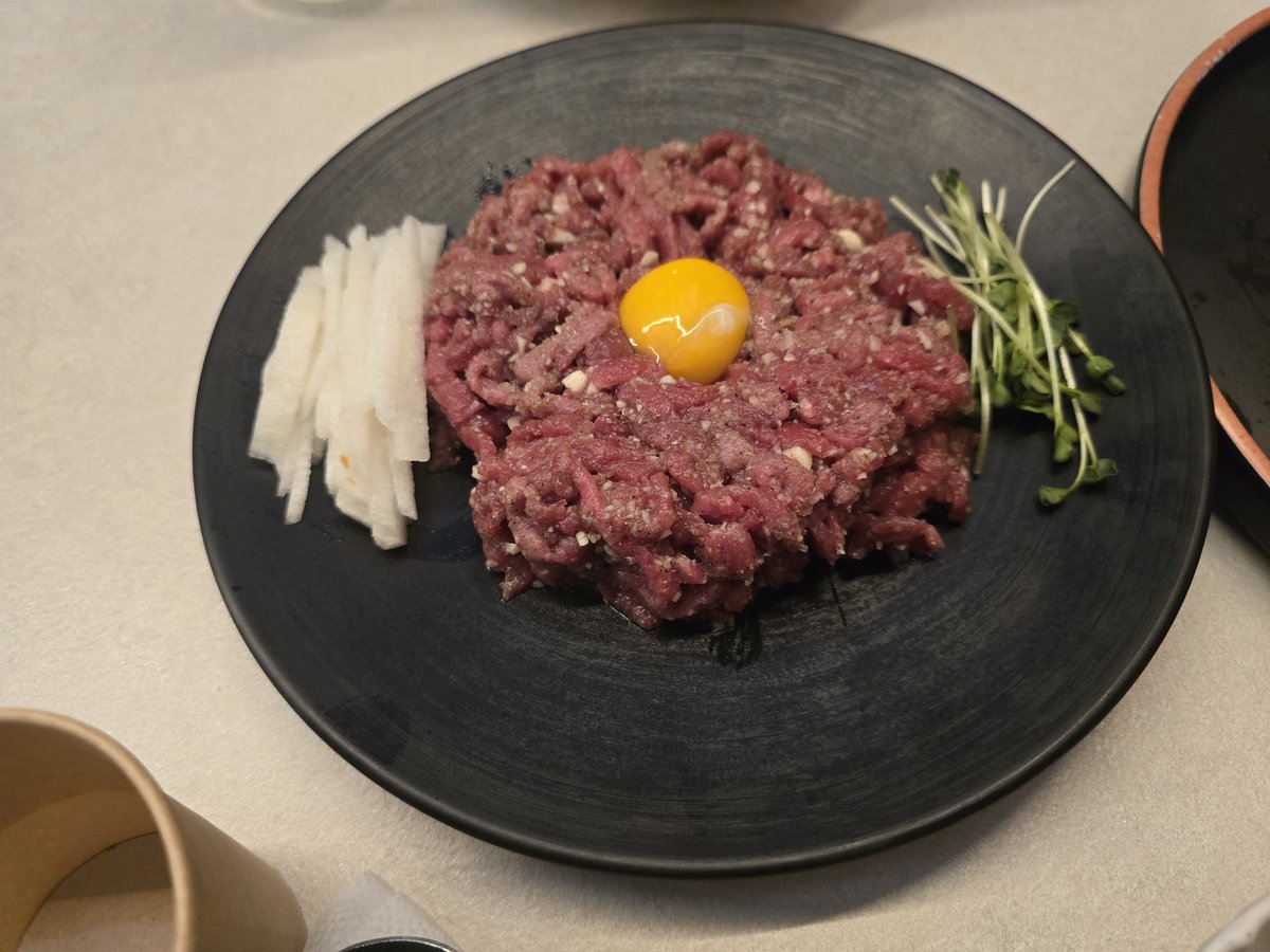 노래방갔다가 3차왔음 
마시써