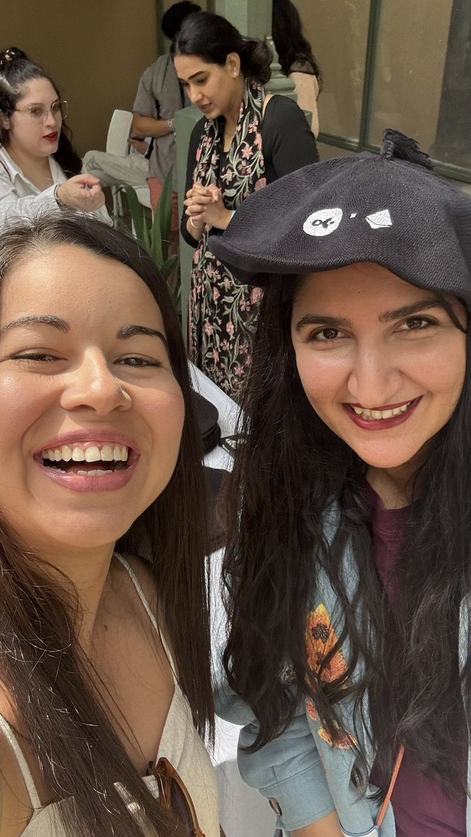 I’m enjoying a lot with <a href="/OctantApp/">Octant</a> surprises at <a href="/shefiorg/">shefi.eth (💫,💫)</a> Summit ✨