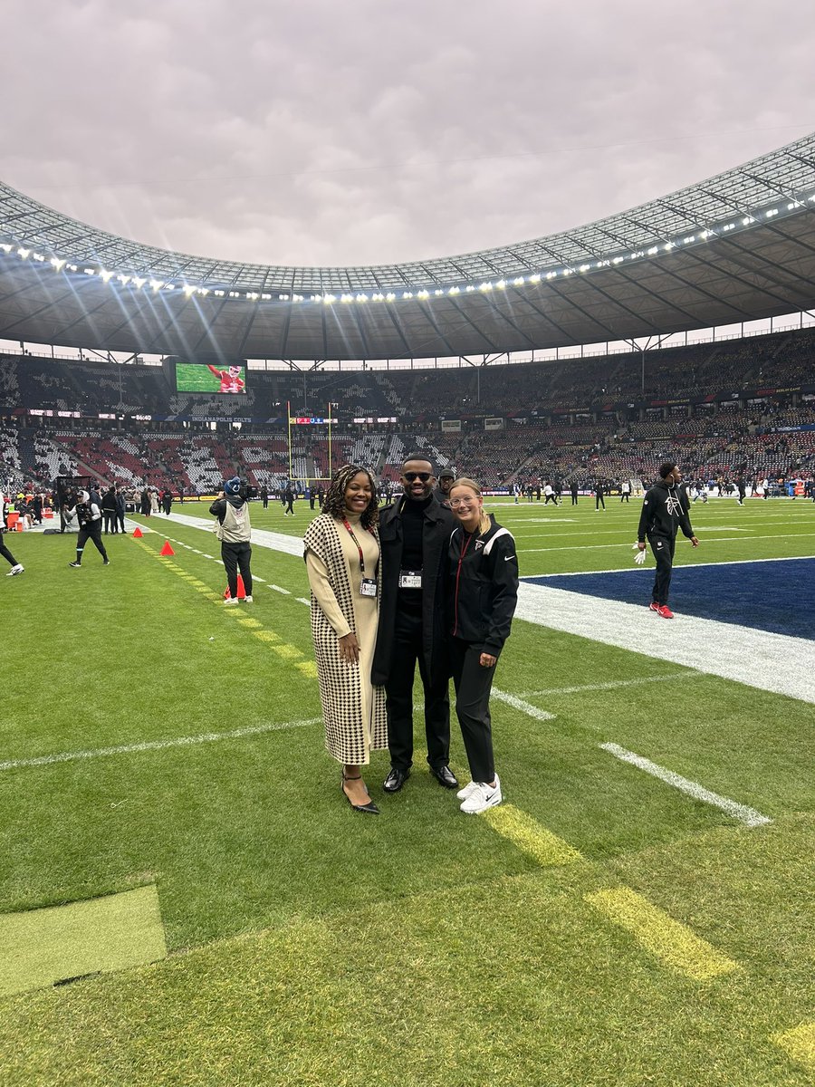 Being a part of the first-ever NFL game in Berlin was an unforgettable experience. I am grateful for the opportunity to represent the Falcons and proud to have contributed to showcasing the NFL on an international stage!🇩🇪