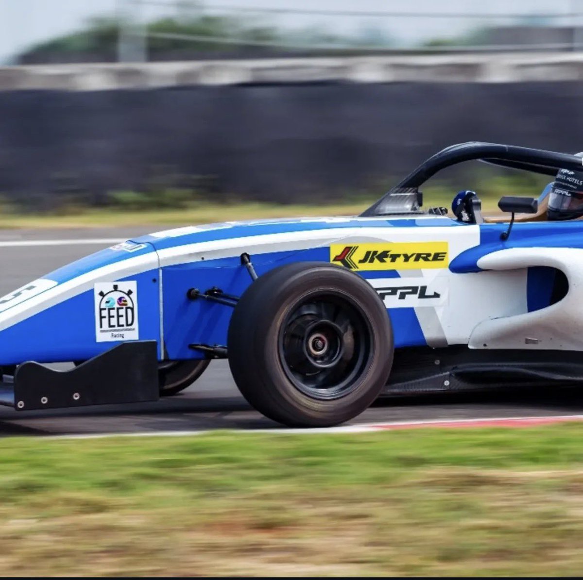 Round 4. Day 1.
The story of the weekend starts here.

#PoweredbyJKtyres #FuelledByNayara #PerformanceByMobil1 #IndianF4 #Season4 #IRF2025 #IndianRacingFestival