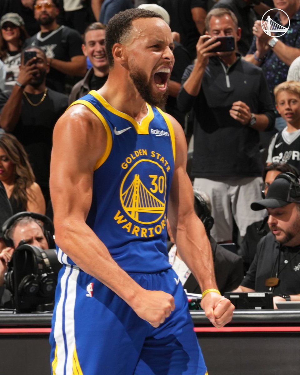 HOY HAY MISA

HOY JUEGA STEPHEN CUURY😭