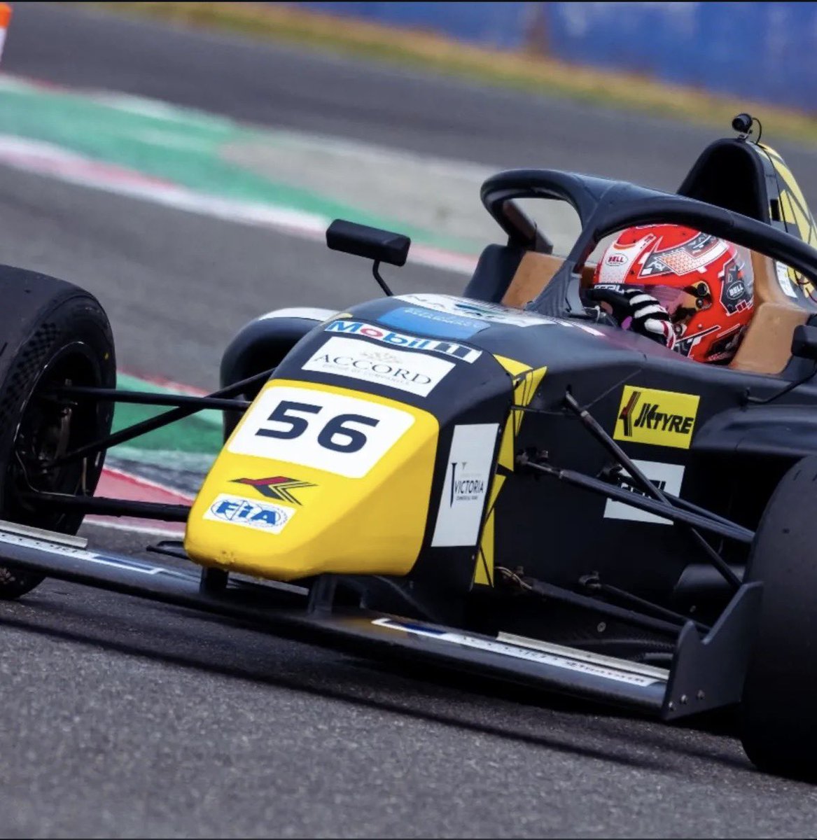 Round 4. Day 1.
The story of the weekend starts here.

#PoweredbyJKtyres #FuelledByNayara #PerformanceByMobil1 #IndianF4 #Season4 #IRF2025 #IndianRacingFestival