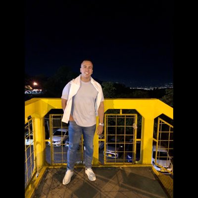 JohnnMuoz79's tweet photo. #NuevaFotoDePerfil https://t.co/41PfsAlfta