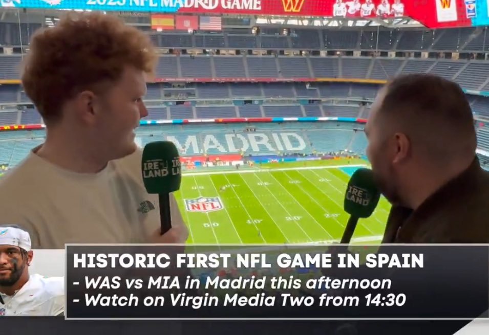 theMadridZone's tweet image. 🏈 NFL reporters on the Bernabéu: 

🗣️ Michael McQuaid: “It’s incredible. The first thing I said when I walked in here was that give these guys the SUPER BOWL. It’s mental.”

🗣️ Daire Carragher: “This place looks like it was custom made for NFL. Everything about this place is…