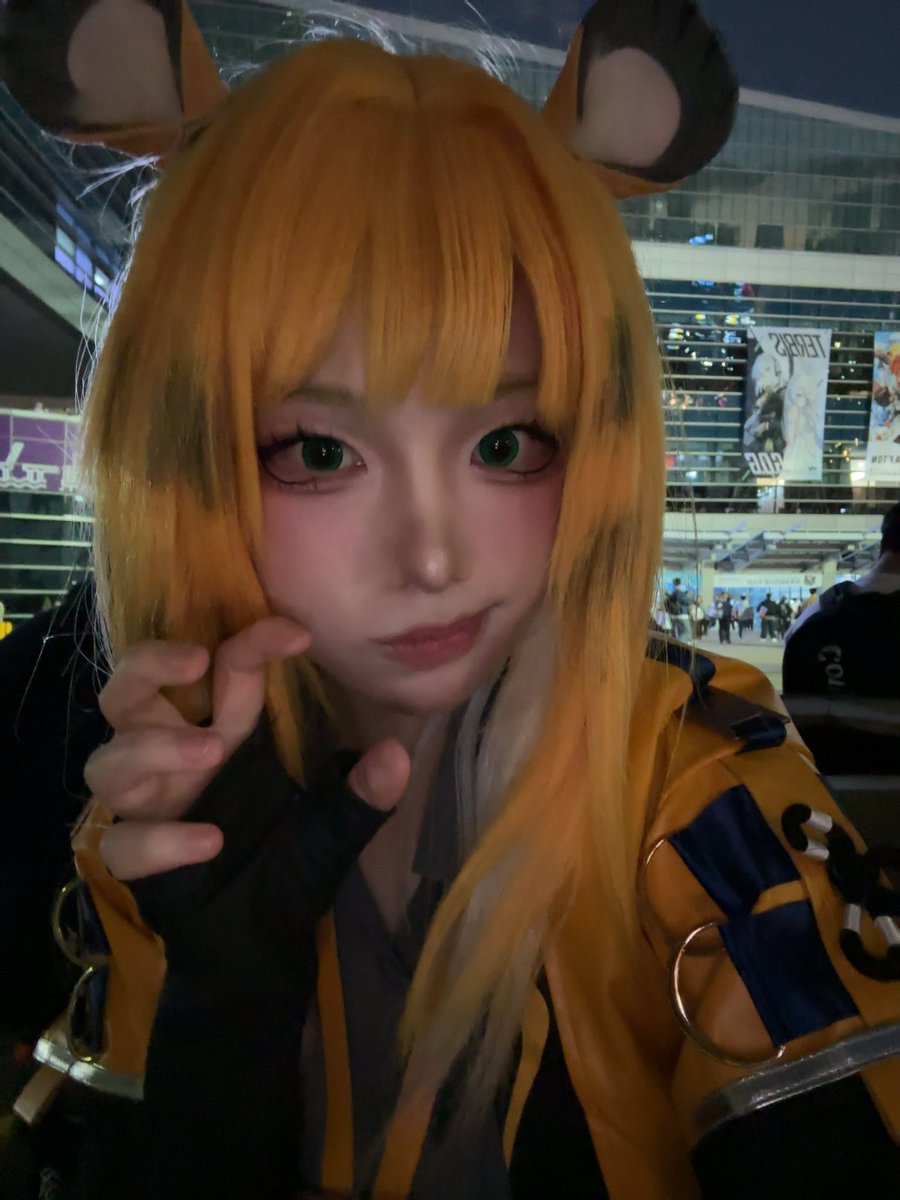 #지스타후기
토요일은 스트파 한주리, 일요일은 젠존제 귤복복으로 다녀왔습니다 ^_^ 양일 캐릭터 차이 뭐지? 주리는 쫌 나중에 할랫는데 너므 하고싶어서 급하게 준비했더니 쫌웃기네요..😅 미안하오
youtu.be/A4mRiZsoNqw?si…
여러분 이거들어보세요