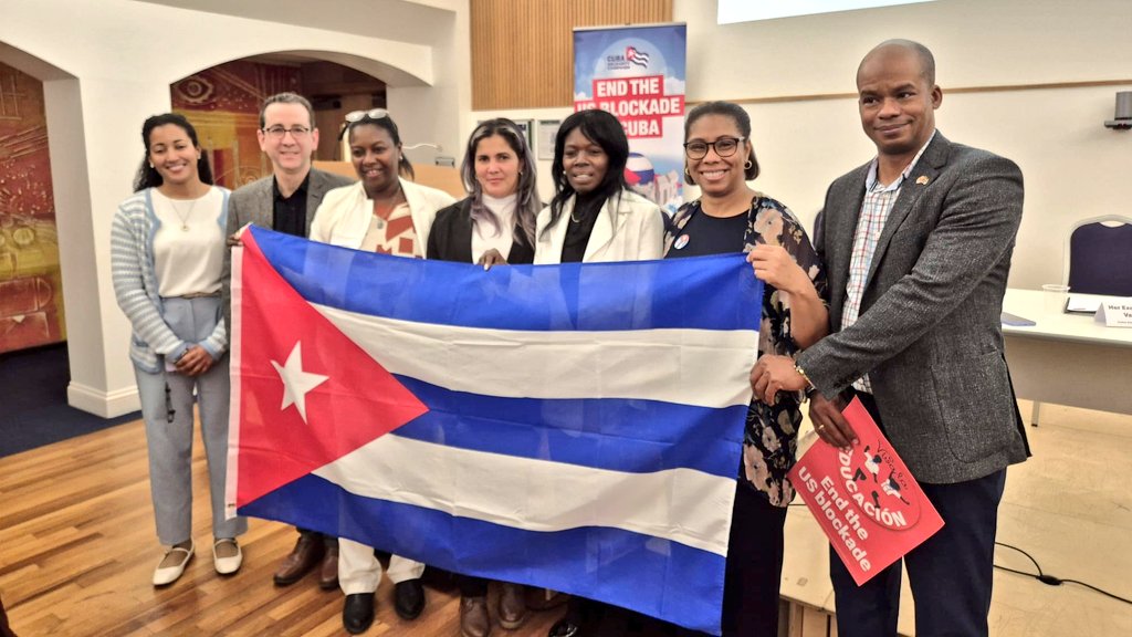 ¡Viva la Educación! 🇨🇺🇬🇧
What a great conference at Hamilton House organised by <a href="/CubaSolidarity/">Cuba Solidarity Campaign</a> and <a href="/NEUnion/">National Education Union</a>. Our Ambassador <a href="/IsmaraWalter/">Ismara M. Vargas Walter</a> &amp; a delegation of Cuban educators made contributions. Thank you for your solidarity that breaks the blockade
#TumbaElBloqueo
#droptheblockade