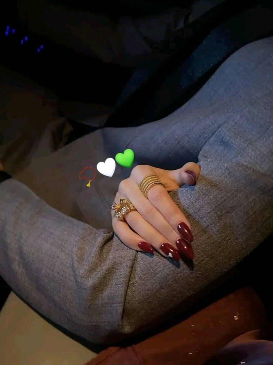 kareemtarek32's tweet image. Looking for fun, meaningful adventures with open-minded couples 🌟  
#OpenMindedCouples #FunAdventure