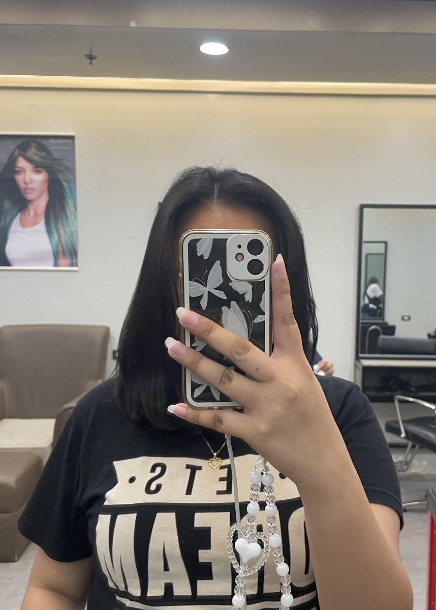 unrealized_cpa's tweet image. finally cutting my hair after 17 months coz cpa na sya 🥹