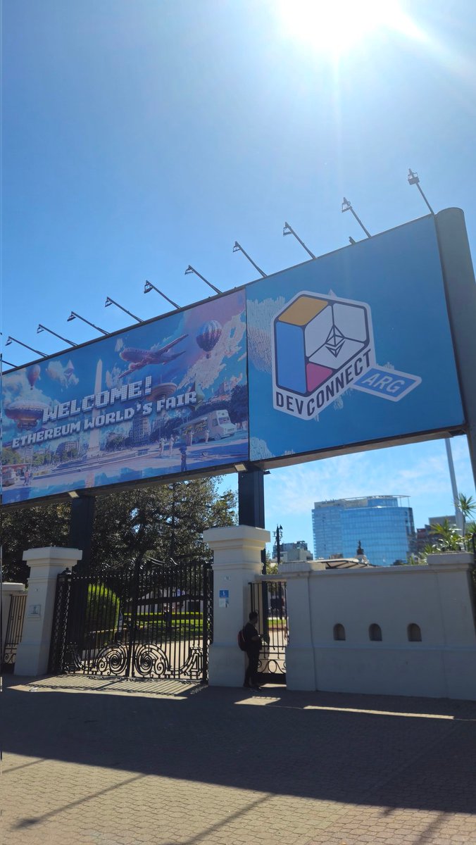 Arrived in Argentina for Ethereum World Fair! 🇦🇷

Spending the week volunteering across different areas to help make this conference amazing. The energy here is incredible.

If you see me around, please come say hi! 👋