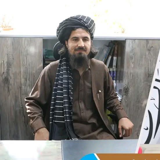 دغوربند دغرونو زمري 
نه ستړي کیدونکی مج.... محترم انجینر شهاب لیوال صاحب د کور او ښار جوړولو وزارت د ښاري سرغړونو د مخنیوي ریاست  د رئیس په حیث نن کارمندانو ته ور معرفي شو الله دي په چارو کي بریالي لري
<a href="/Shahablewal313/">شهاب لېوال Shahab lewal313</a>