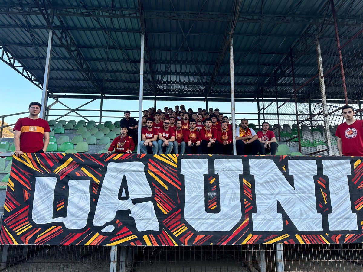 GALATASARAY, SEN SEVDAMIZIN ADI!

Kadın futbol takımımızı Giresun’da yalnız bırakmadık. #ultrAslanUNI