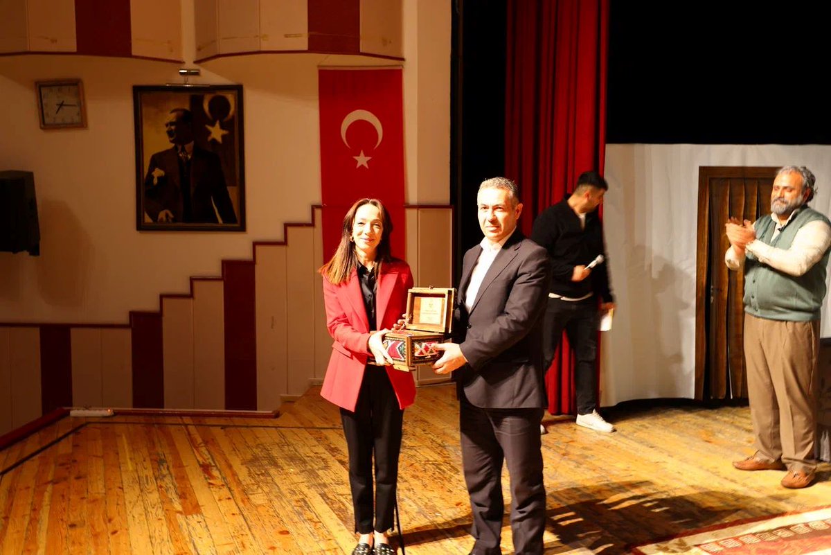 Tokat Belediyemiz tarafından 26 Haziran Atatürk Kültür Merkezi'nde düzenlenen ve Sorgun Belediyesi Tiyatro Topluluğu tarafından sergilenen aile konulu "Bayram Sabahı" tiyatrosuna katılım sağlayan herkese teşekkür ederiz.