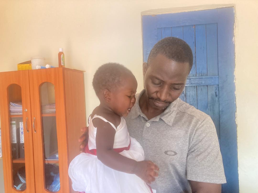 samuwa256's tweet photo. Every day at @sustainmeug, vulnerable women, children &amp; families walk into my office seeking hope. And every day, we work to make sure no one leaves without it.
Grateful for the support that helps us serve those who need it most. 💛 #Impact #Hope #sustainme https://t.co/WRG0TikeVC