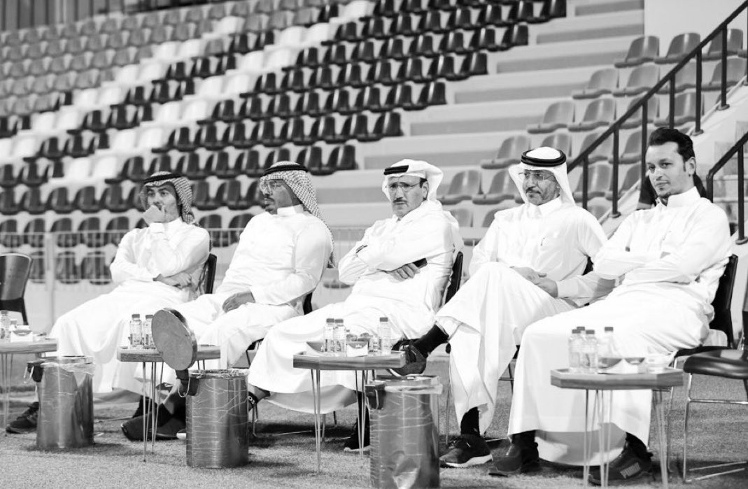 إلى متى نادي كالرائد هذي إدارته منذ سنوات ؟

لا نُريد شيئاً فقط نُريد حل الإدارة 13 سنة انتظار إلى متى ياجماعة الخير ..

 #حل_اداره_الرايد_مطلب_جمهوره3