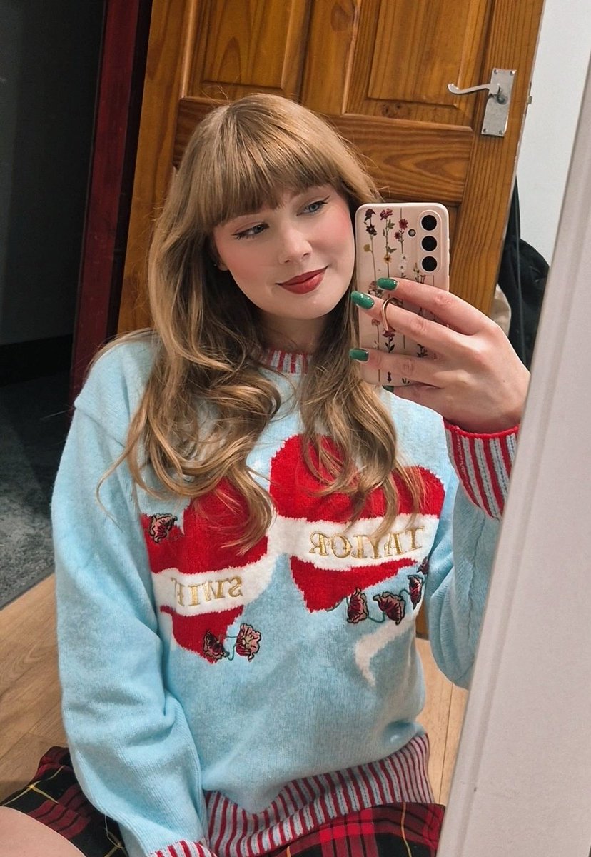 Rebecca ❤️‍🔥 tweet media