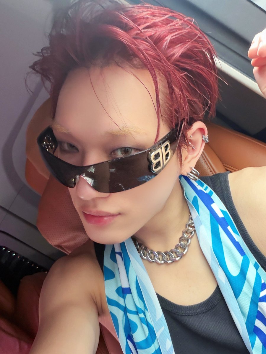 at_ALL_H_OURS's tweet photo. [#제이든]
Before                                  After 

#ALL_H_OURS #올아워즈
#XAYDEN #제이든 https://t.co/cVrnDfbqM2